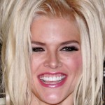 Anna Nicole Smith Files Bankruptcy
